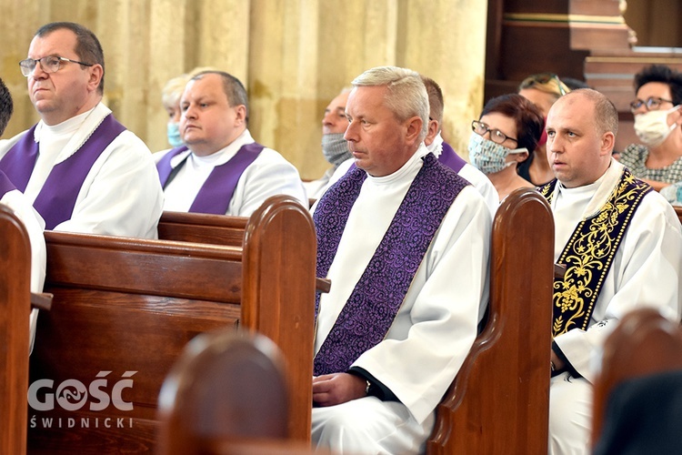 Strzegom. Eksporta ciała ks. Marka Żmudy