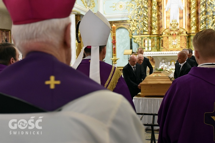 Msza pogrzebowa ks. Marka Żmudy