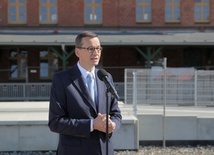 Morawiecki: Nasz rynek dla takich firma jak JK jest za mały; cieszy eksport do Afryki