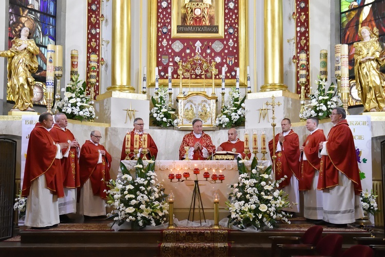 Bierzmowanie w Limanowej, cz. 1