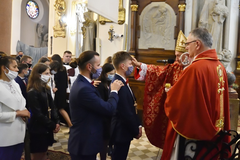 Bierzmowanie w Limanowej, cz. 1