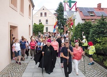 ▲	Organizatorem pielgrzymowania jest Duszpasterstwo Rolników Diecezji Zielonogórsko-Gorzowskiej.