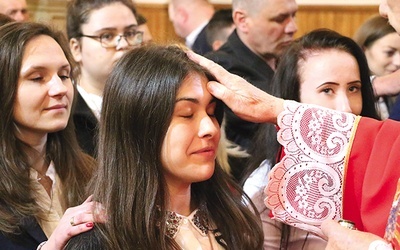 ◄	Z powodu pandemii od marca zostało wstrzymanych m.in. wiele celebracji z udziałem biskupów.