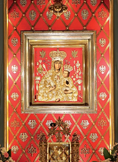 Obraz Matki Bożej Charłupskiej w otoczeniu orłów nawiązujących do wotów Jakuba Bema.