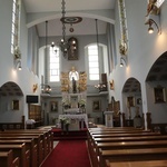 Kościół w Rzepienniku Strzyżewskim i jego otoczenie