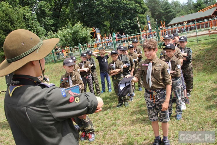 Kolonia zuchowa zielongórskiego ZHR w m. Długie k. Strzelec Krajeńskich