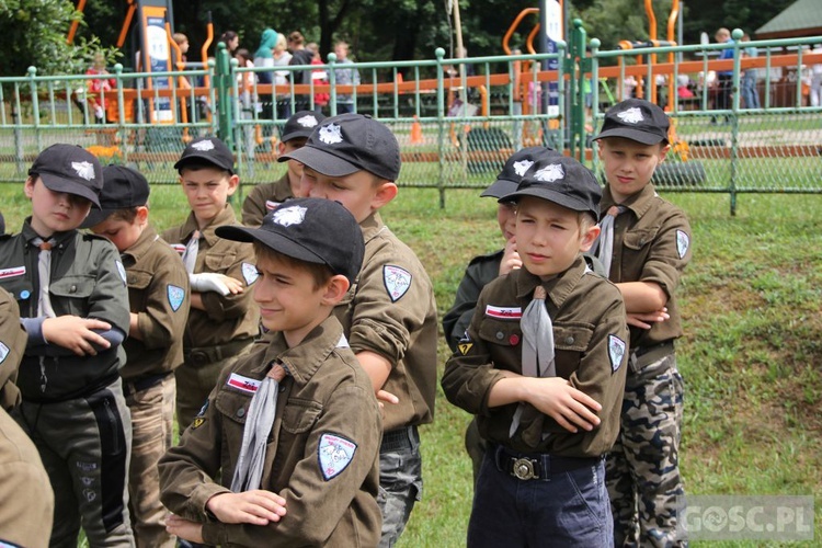 Kolonia zuchowa zielongórskiego ZHR w m. Długie k. Strzelec Krajeńskich