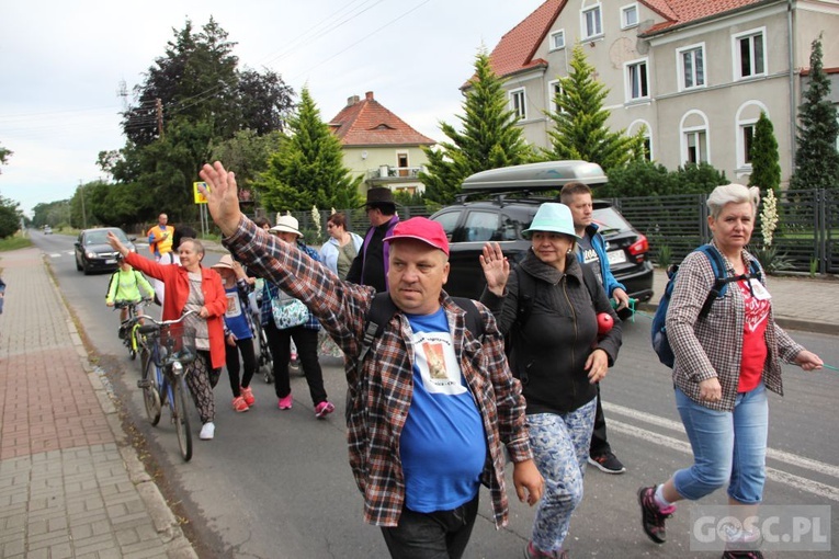 Pielgrzymka z Klenicy do Otynia