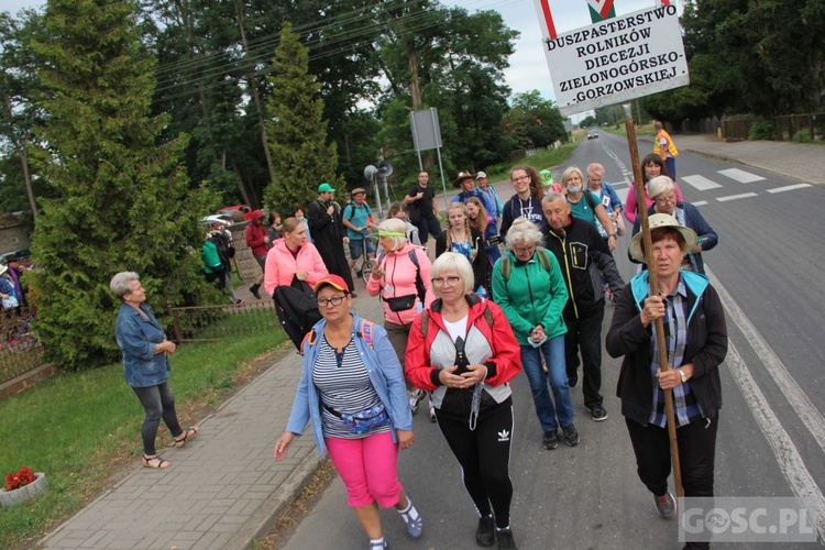 Pielgrzymka z Klenicy do Otynia