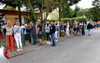 Late poll: Wzrost przewagi Andrzeja Dudy