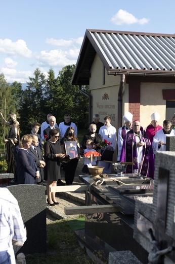 Pogrzeb śp. ks. prał. Jana Pasierbka w Pietrzykowicach