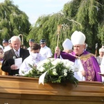 Pogrzeb śp. ks. kan. Jana Krysty w Lipowej