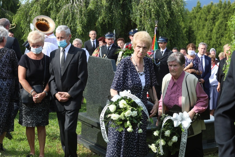 Pogrzeb śp. ks. kan. Jana Krysty w Lipowej