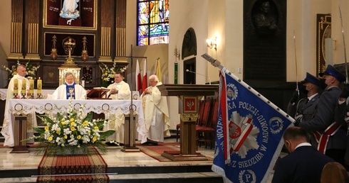 Mszy św. przewodniczył bp Henryk Tomasik