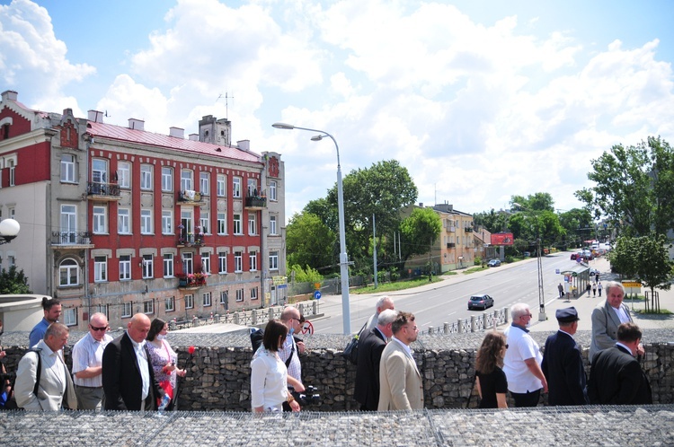 Obchody, z udziałem młodego pokolenia i liderów strajków lubelskich z 1980 r.