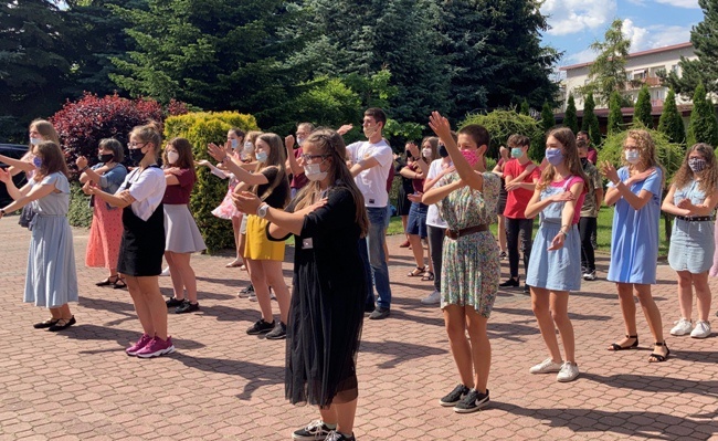 Kolejne oazy dzielą się zdjęciami z rekolekcji