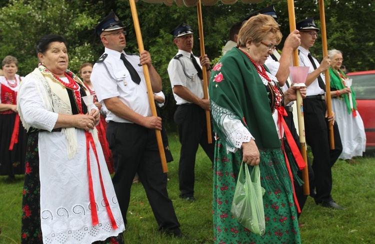 Cisiec i Kamesznica u Matki Bożej Szkaplerznej na Grapce