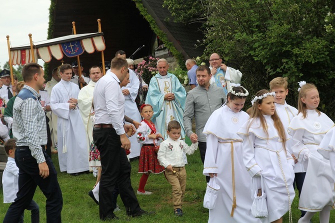 Cisiec i Kamesznica u Matki Bożej Szkaplerznej na Grapce