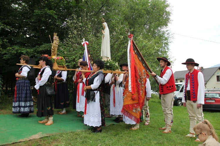 Cisiec i Kamesznica u Matki Bożej Szkaplerznej na Grapce