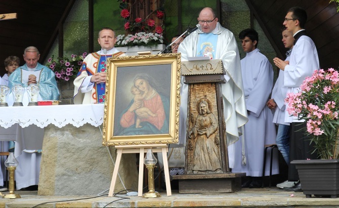 Cisiec i Kamesznica u Matki Bożej Szkaplerznej na Grapce