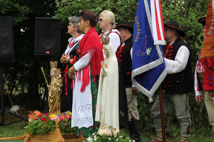 Cisiec i Kamesznica u Matki Bożej Szkaplerznej na Grapce