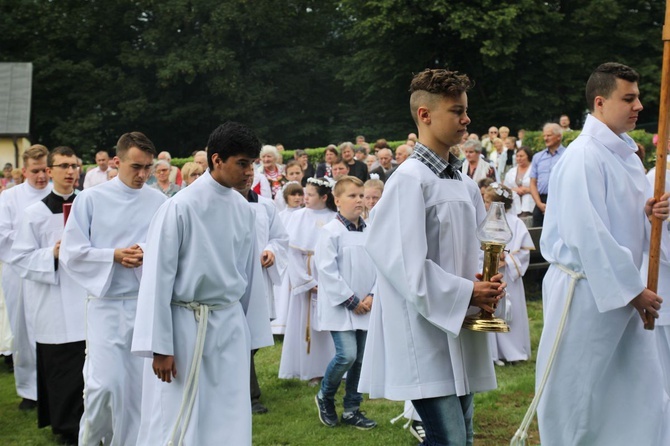 Cisiec i Kamesznica u Matki Bożej Szkaplerznej na Grapce