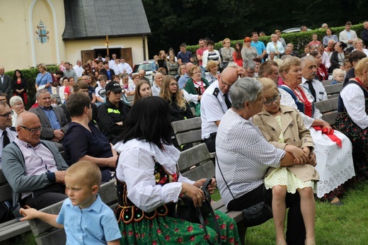 Cisiec i Kamesznica u Matki Bożej Szkaplerznej na Grapce