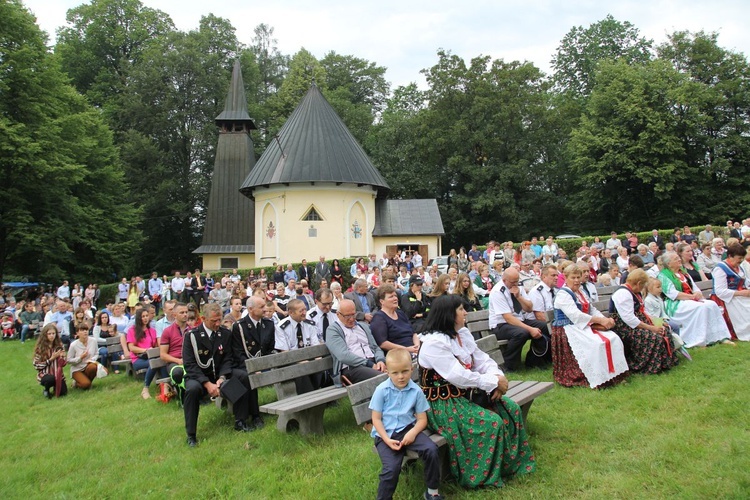 Cisiec i Kamesznica u Matki Bożej Szkaplerznej na Grapce