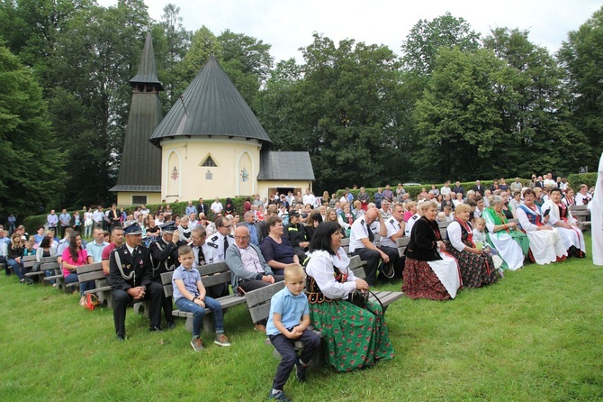 Cisiec i Kamesznica u Matki Bożej Szkaplerznej na Grapce