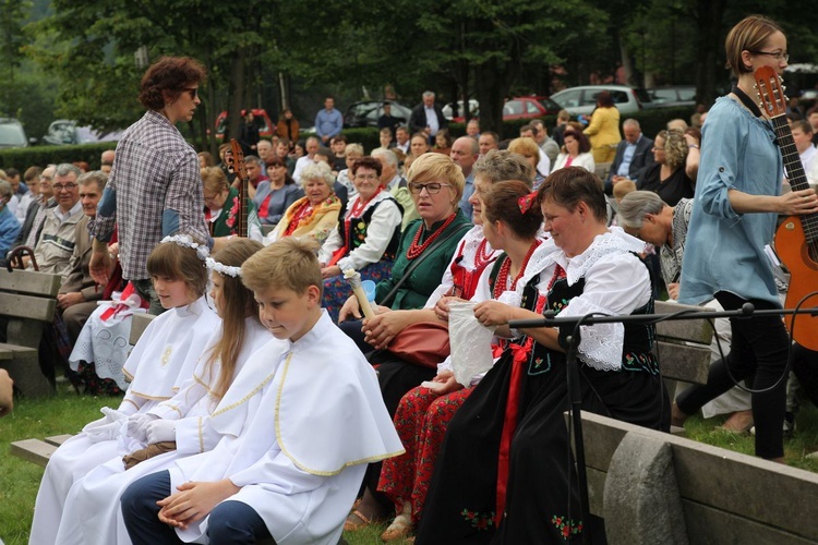 Cisiec i Kamesznica u Matki Bożej Szkaplerznej na Grapce