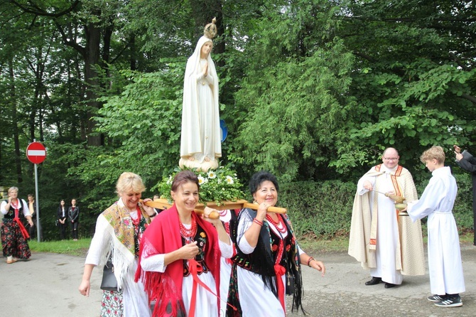 Cisiec i Kamesznica u Matki Bożej Szkaplerznej na Grapce