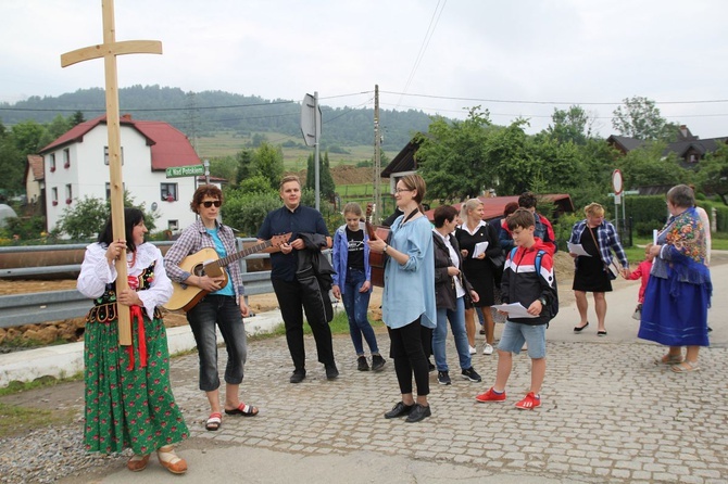 Cisiec i Kamesznica u Matki Bożej Szkaplerznej na Grapce