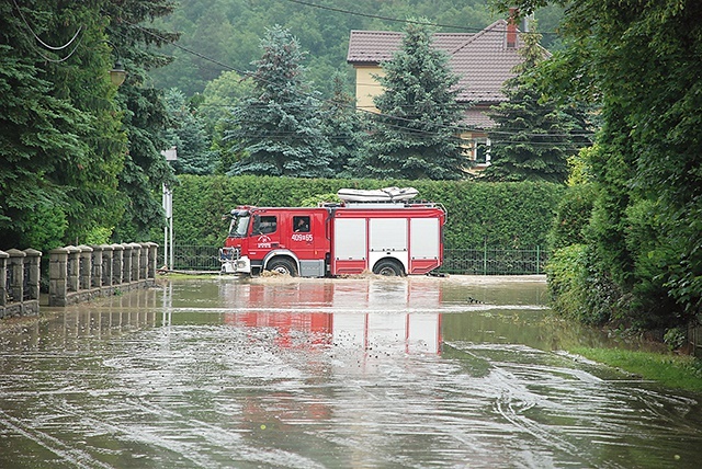 ▲	Najwięcej szkód odnotowano w powiatach: rzeszowskim, łańcuckim, przeworskim i przemyskim.