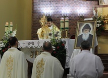 U NMP Matki Miłosierdzia w Oleśnicy. Czy da się naśladować św. Szarbela?