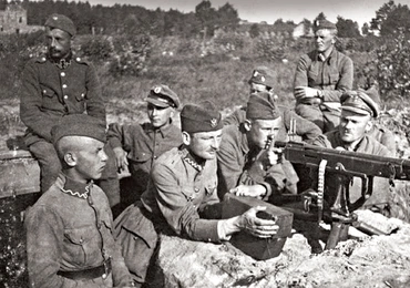 Wojna polsko-bolszewicka 1920 r. Polscy żołnierze na pozycjach pod Miłosną.