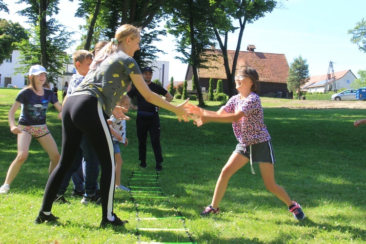 Półkolonie Caritas w Warzenku