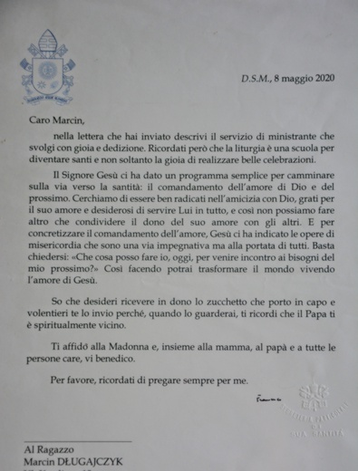 Marcin dostał piuskę i list od papieża Franciszka