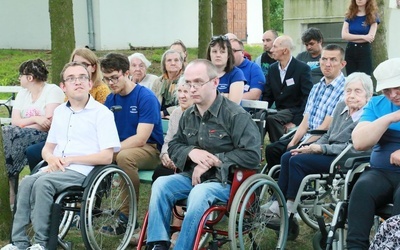 Wczasorekolekcje w Dąbrowicy.