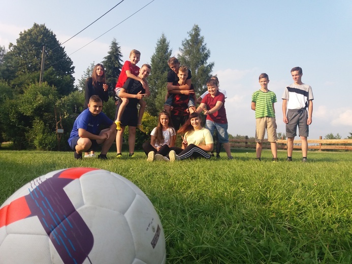 Z Jatrzębi na Jamną