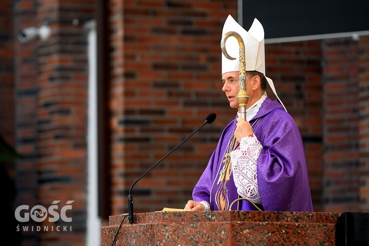 Pogrzeb Jana Kryśpiaka, szafarza i ojca kapłana