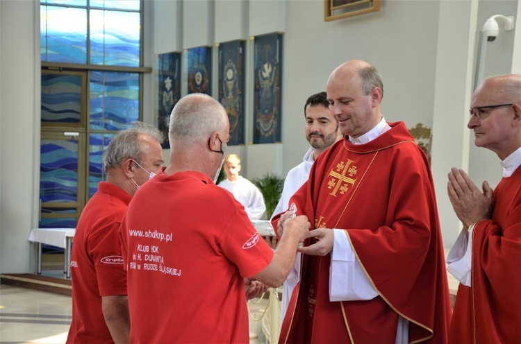 Pielgrzymka honorowych dawców krwi i szpiku kostnego do Łagiewnik