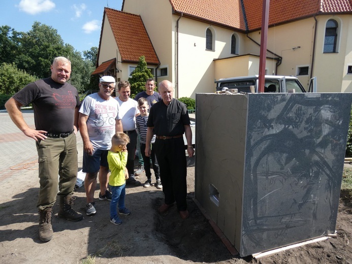W Szlichtyngowej powstaje pomnik św. Jana Pawła II