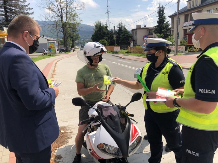 Akcja Policji i Caritas - ze św. Krzysztofem - w Bielsku-Białej 2020