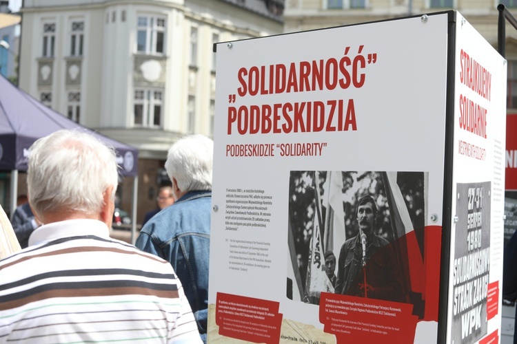 Bielska wystawa IPN na 40. rocznicę powstania "Solidarności" - 2020