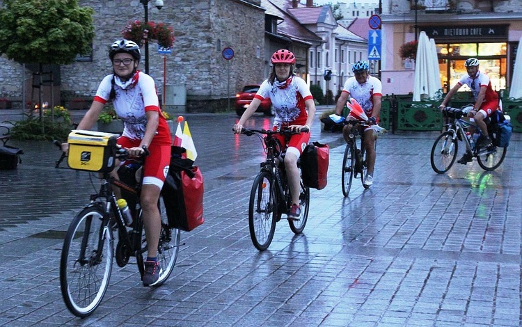 10. Wyprawa rowerowa "Rozkręć Wiarę" - z Żywca przez Polskę