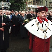 W 2000 r. profesor zorganizował wielkie obchody 600. rocznicy odnowienia Uniwersytetu Jagiellońskiego.