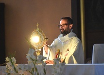 ▲	Ks. Marcin Kunat towarzyszył grupie po raz ostatni, ale przekazał dzieło następcy. 