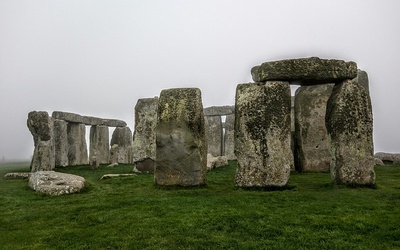 Stonehenge. Tajemnica pochodzenia wielkich głazów odkryta