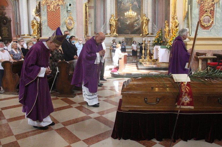 Pogrzeb ks. Zbigniewa Czerwińskiego