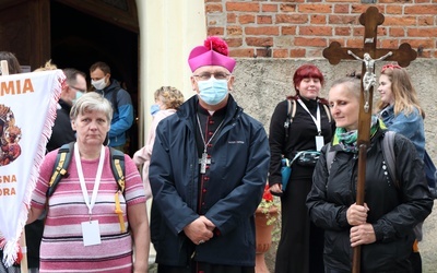 Warmińska Pielgrzymka na Jasną Górę wyruszyła z Gietrzwałdu 